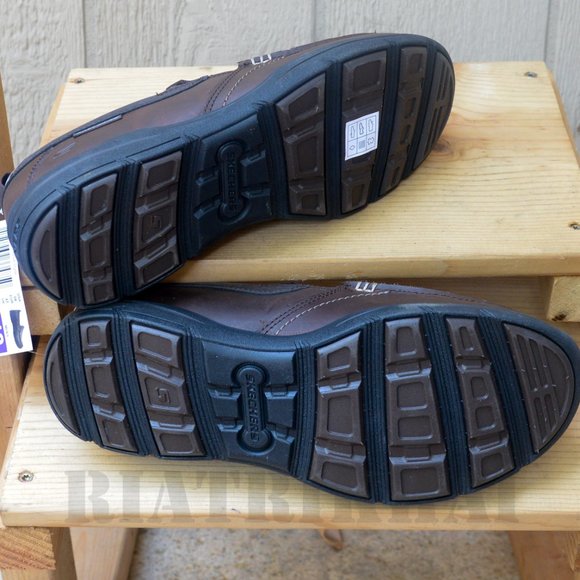 Men slip on Skechers shoes‎ in DARK Brown main image 6